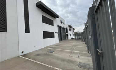 VENTA DE BODEGA COMERCIAL