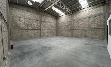 VENTA DE BODEGA COMERCIAL