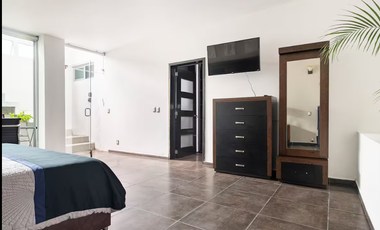 Casa en Renta ESPACIOSA en Tlaquepaque
