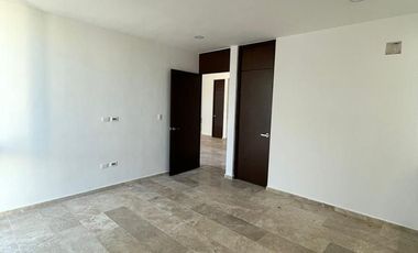 Casa 3 recámaras| Alberca| Zona conkal