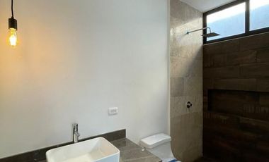 Casa 3 recámaras| Alberca| Zona conkal