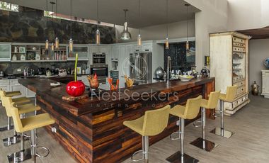 Casa  en renta con espectacular vista al lago