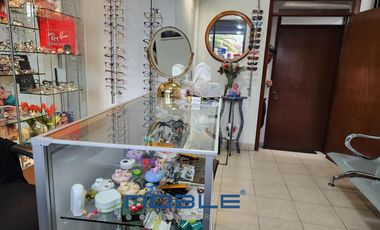 Casa en Venta con Uso de Suelo y Locales Comerciales en Acoxpa, Tlalpan.