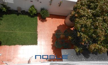 Casa en Venta con Uso de Suelo y Locales Comerciales en Acoxpa, Tlalpan.