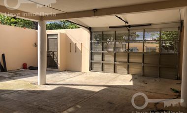 Casa de 2 niveles en venta ubicada en Col. María de la Piedad, en Coatzacoalcos, Veracruz