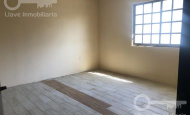 Casa de 2 niveles en venta ubicada en Col. María de la Piedad, en Coatzacoalcos, Veracruz