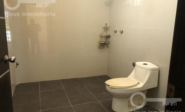 Casa de 2 niveles en venta ubicada en Col. María de la Piedad, en Coatzacoalcos, Veracruz