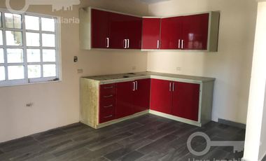 Casa de 2 niveles en venta ubicada en Col. María de la Piedad, en Coatzacoalcos, Veracruz
