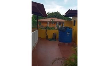 CABAÑAS DE PLAYA / LAS PALMAS GORGONA / 1080m2 / CON PISCINA
