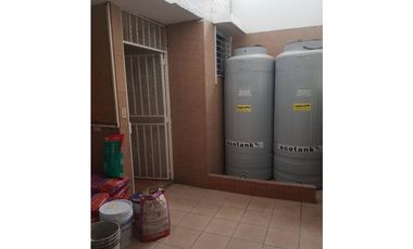 VILLA DE LAS FUENTES / 4 HABITAC. / 442m2 / CON OFICINA INDEPEN