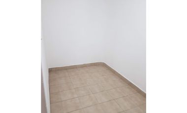 VILLA DE LAS FUENTES / 4 HABITAC. / 442m2 / CON OFICINA INDEPEN