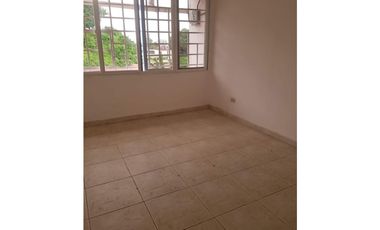VILLA DE LAS FUENTES / 4 HABITAC. / 442m2 / CON OFICINA INDEPEN