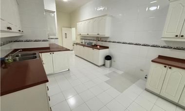 EDISON PARK / PH OCEANIA 200 / CON AIRES / 270m2 / 3 HABITACIONES