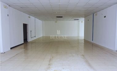 ALQUILO LOCAL EN PLAZA EL CANGREJO (8)