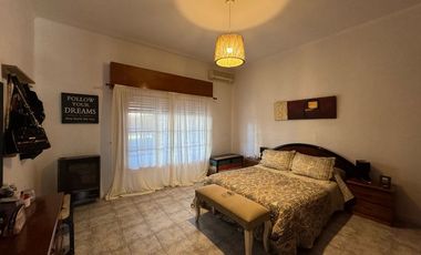 Casa PH en venta en Wilde Centro