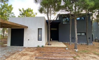 CASA EN VENTA - MARTIMO IV 48 - COSTA ESMERALDA