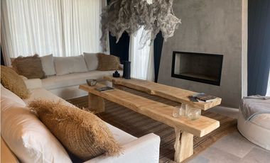 CASA EN VENTA - MARTIMO IV 48 - COSTA ESMERALDA