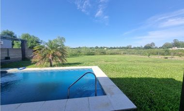 Casa quinta en Colonia con pileta y paisaje divino! Ahora financiado!