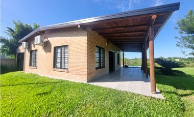 Casa quinta en Colonia con pileta y paisaje divino! Ahora financiado!