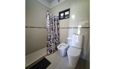 Casa quinta en Colonia con pileta y paisaje divino! Ahora financiado!
