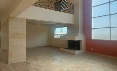 AMPLIA CASA EN EXCLUSIVO FRACC.LA MISION ATLIXCAYOTL