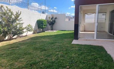 AMPLIA CASA EN EXCLUSIVO FRACC.LA MISION ATLIXCAYOTL