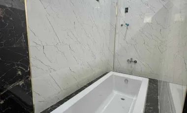 5 Bedroom House for sale in Mae Khao Tom, Chiang Rai