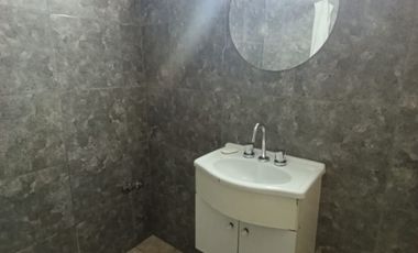 Departamento Tipo Casa en alquiler en Moron Centro