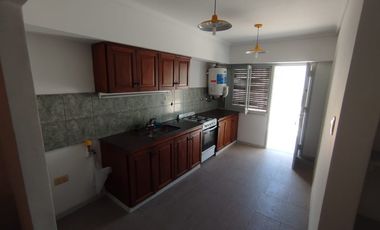 Departamento Tipo Casa en alquiler en Quilmes Oeste