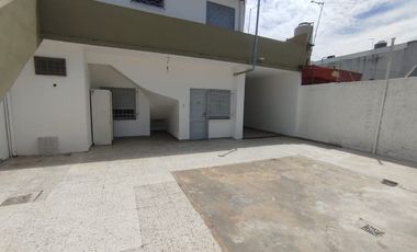 Departamento Tipo Casa en alquiler en Quilmes Oeste