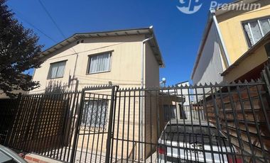 Casa en Venta en Eyzaguirre - Sgto. Menadier P.A.