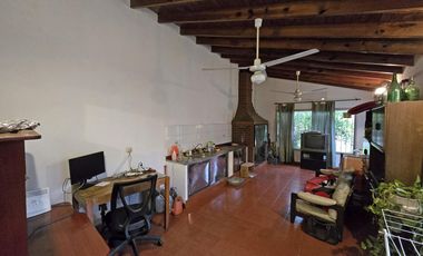 VENTA CASA 6 AMBIENTES EN CARAPACHAY