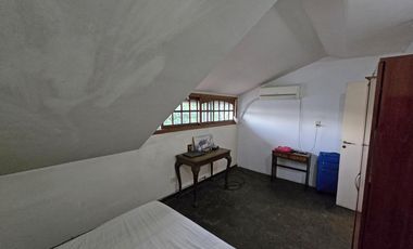 VENTA CASA 6 AMBIENTES EN CARAPACHAY
