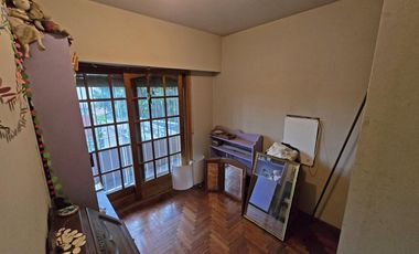 VENTA CASA 6 AMBIENTES EN CARAPACHAY