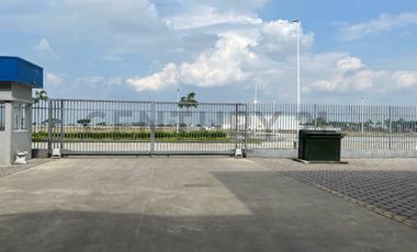 Alquiler Bodega Industrial de 305m2 en Parque Industrial, EliA