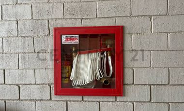 Alquiler Bodega Industrial de 305m2 en Parque Industrial, EliA