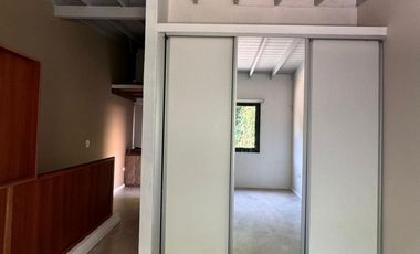 HERMOSO DUPLEX DE 2 AMB CON COCHERA
