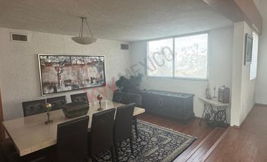 Casa en venta en Lomas de la Herradura, 528m2 de construcción