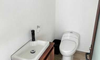 ESTRENA EXTRAORDINARIA CASA EN VENTA, FRACC. ALTUS LAGO ESMERALDA.