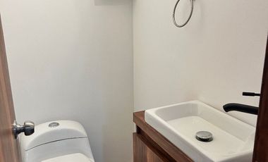 ESTRENA EXTRAORDINARIA CASA EN VENTA, FRACC. ALTUS LAGO ESMERALDA.