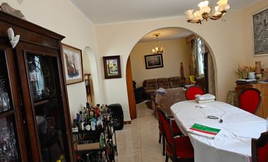 CASA DE 4 RECAMARAS EN RENTA EN LA PAZ CERCA DEL BOULEVARD REFORMA Y CERCA DE LA IGLESIA DEL CIELO