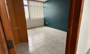 Casa en venta en Chapalita Oriente