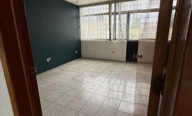 Casa en venta en Chapalita Oriente