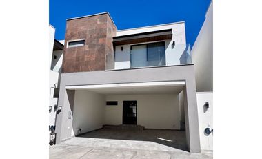 Casa en Renta Cumbres Arborea Garcia