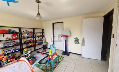 Casa en venta en colonia Manzanares precio de oportunidad!