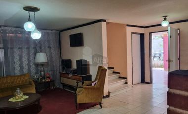 Casa en venta en colonia Manzanares precio de oportunidad!