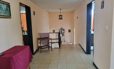 Casa en venta en colonia Manzanares precio de oportunidad!