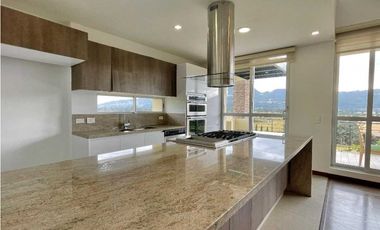 Casa en Venta Sopó - Conjunto residencial La Toscana