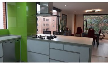 Apartamento remodelado para arriendo en El Chicó
