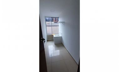 EDIFICIO EN ARRIENDO, GALERIAS